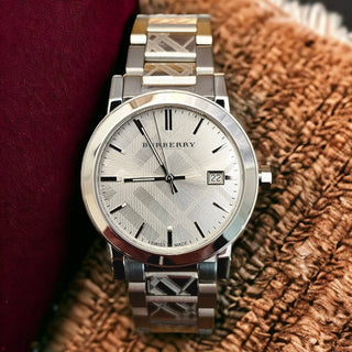 Burberry BU9037 Unisex 38mm The City